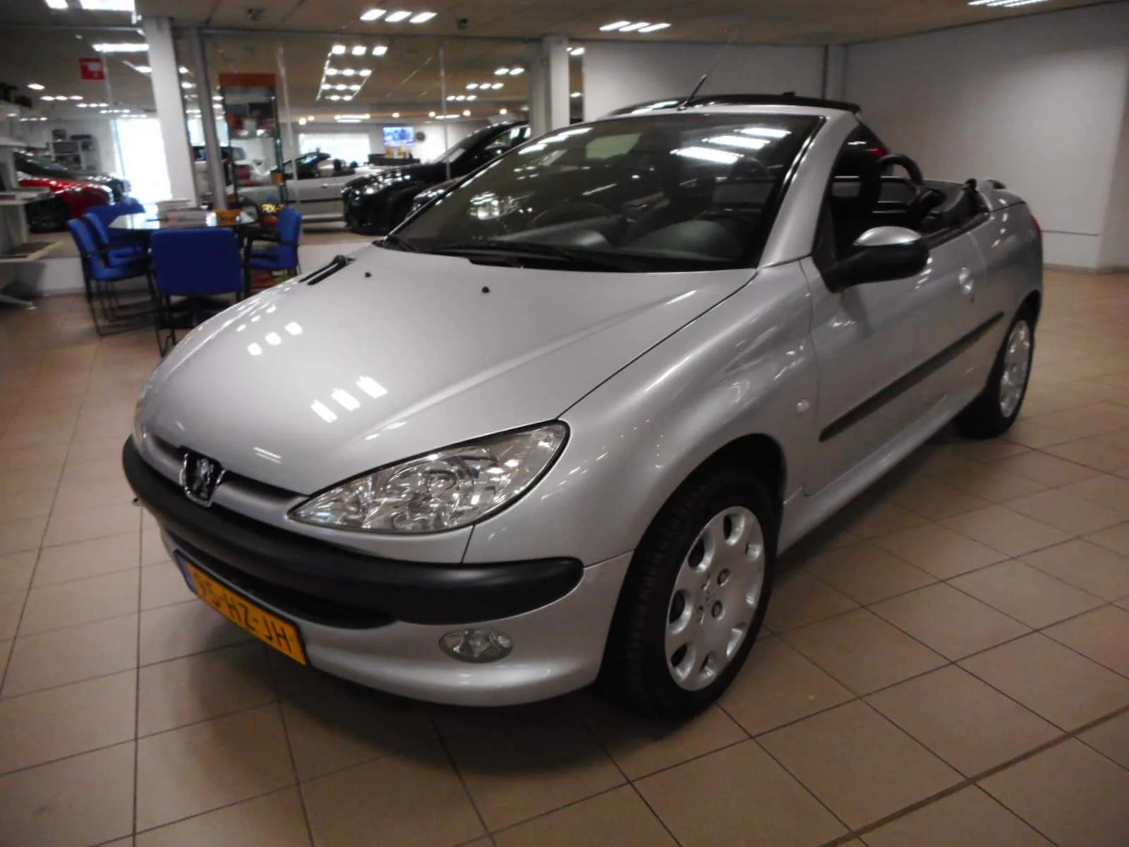 Peugeot 206 (2002) — foto 1