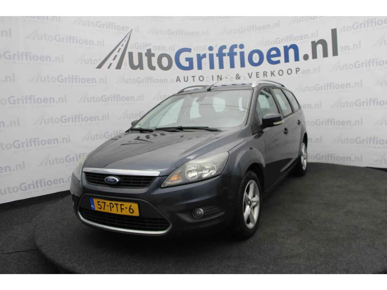 Ford Focus (2011) — foto 1
