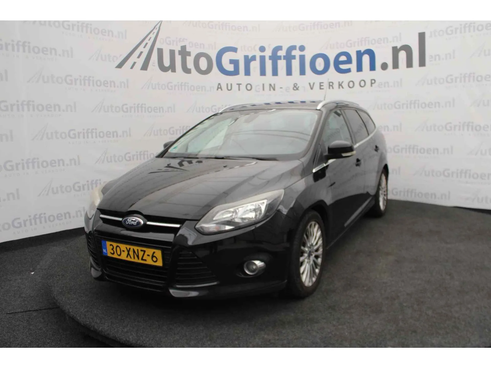 Ford Focus (2012) — foto 1