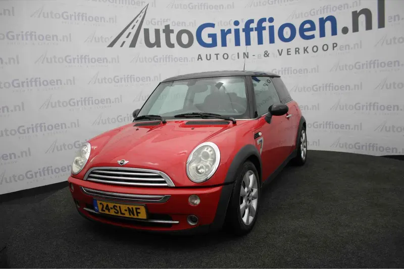 MINI Cooper (2006)