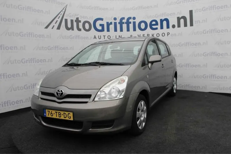 Toyota Corolla Verso (2006)