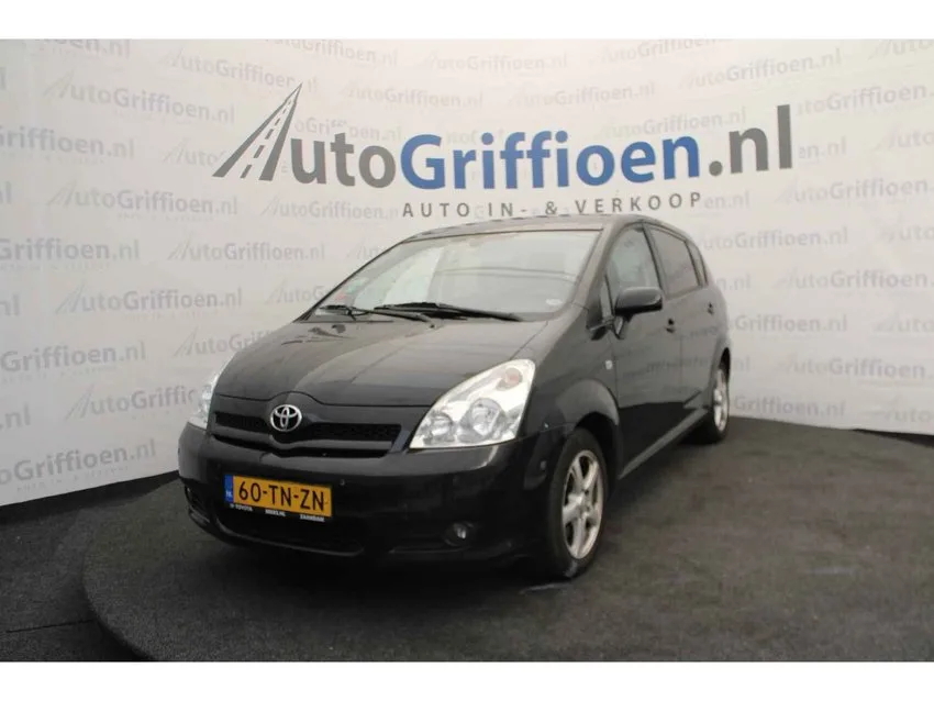 Toyota Verso (2006) — foto 1
