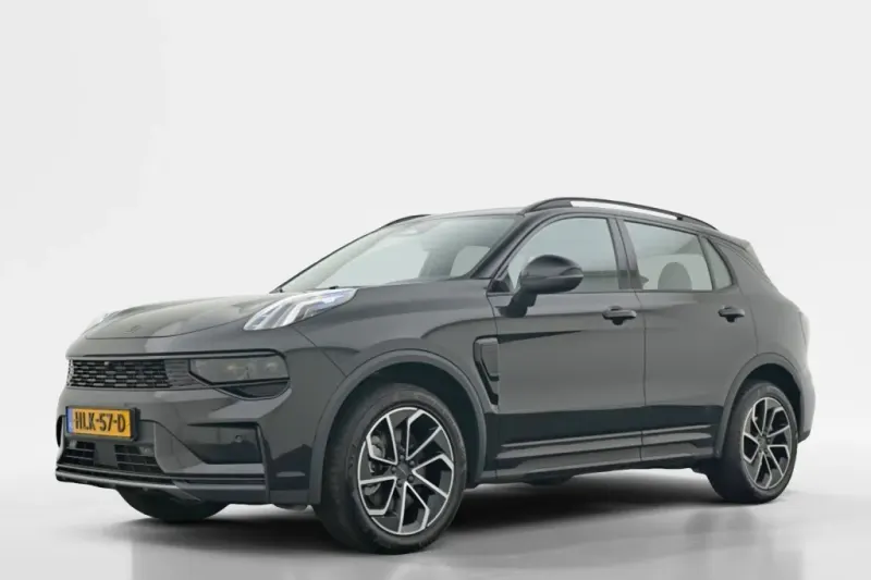 Lynk & Co 01 (2025)