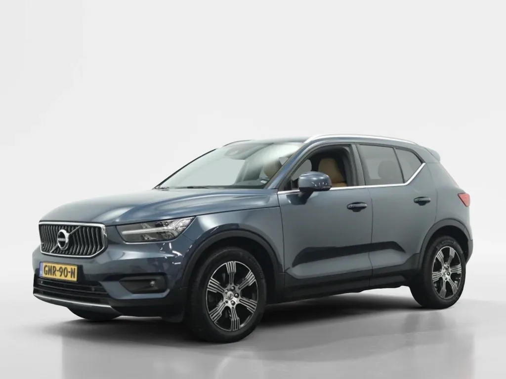 Volvo XC40 (2019) — foto 1