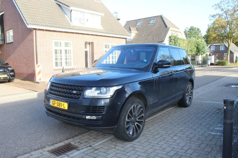 Land Rover Range Rover (2015)