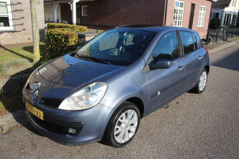 Renault Clio (2008)