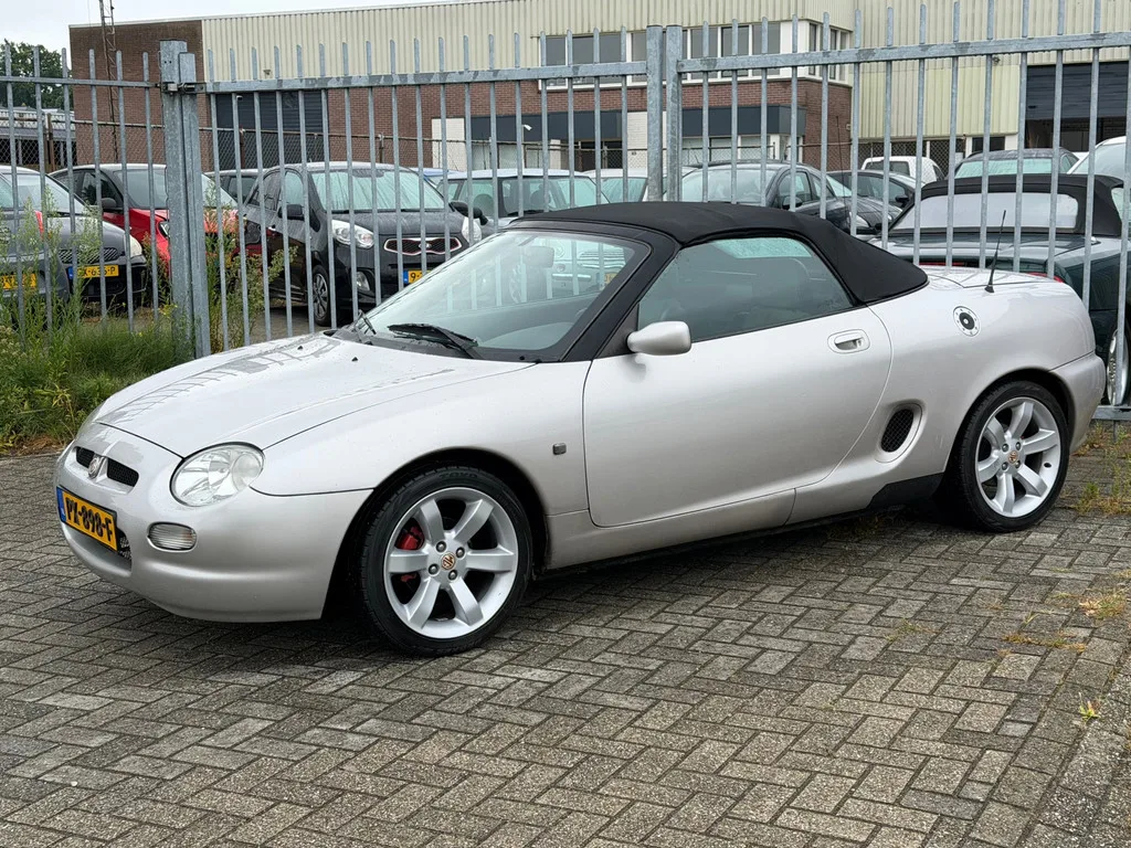 MG F (1999) — foto 1