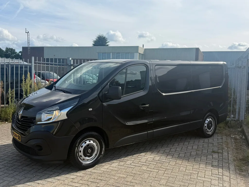 Renault Trafic (2019) — foto 1