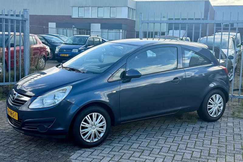 Opel Corsa (2010)