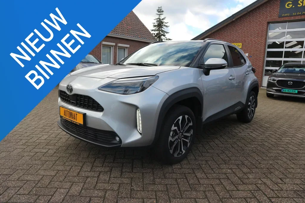 Toyota Yaris Cross (2024) — foto 1