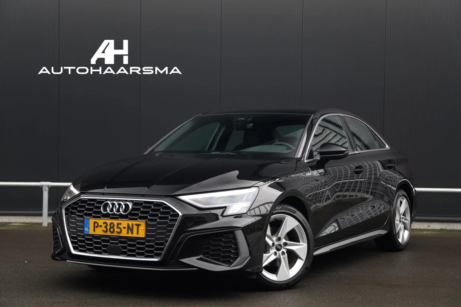 Audi A3 (2022) — foto 1
