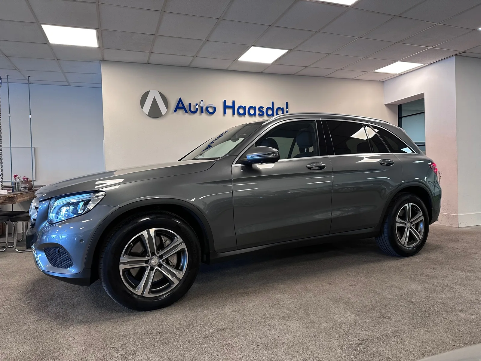 Mercedes-Benz GLC-Klasse (2016) — foto 1