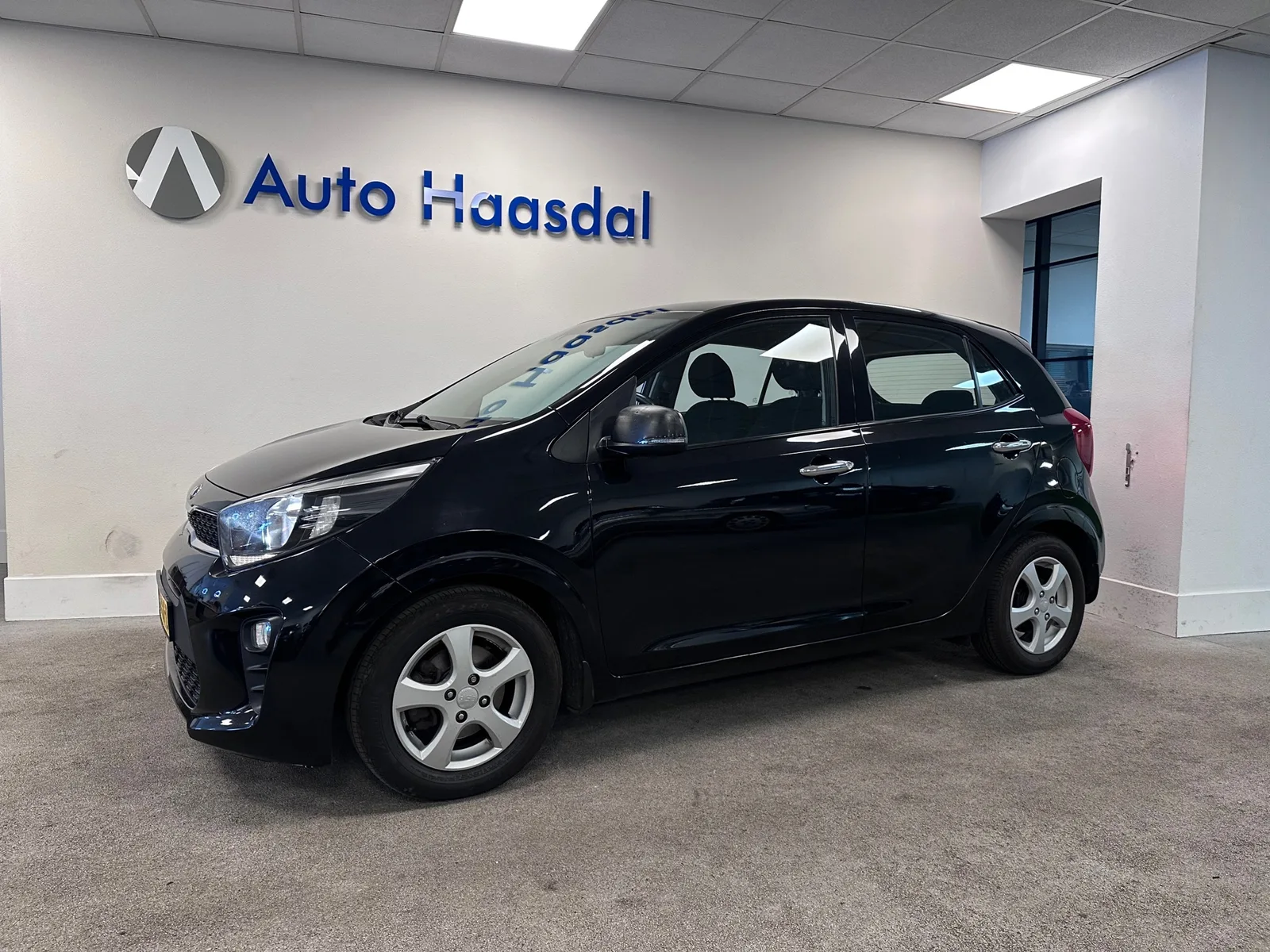 Kia Picanto (2021) — foto 1