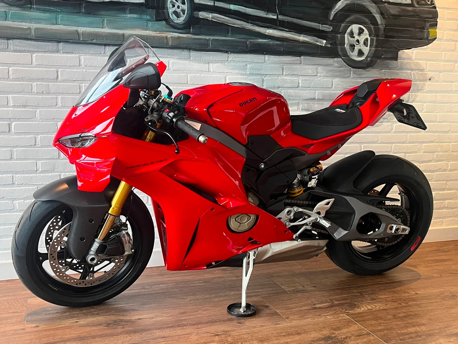 Ducati Panigale V4S (2025) — foto 1
