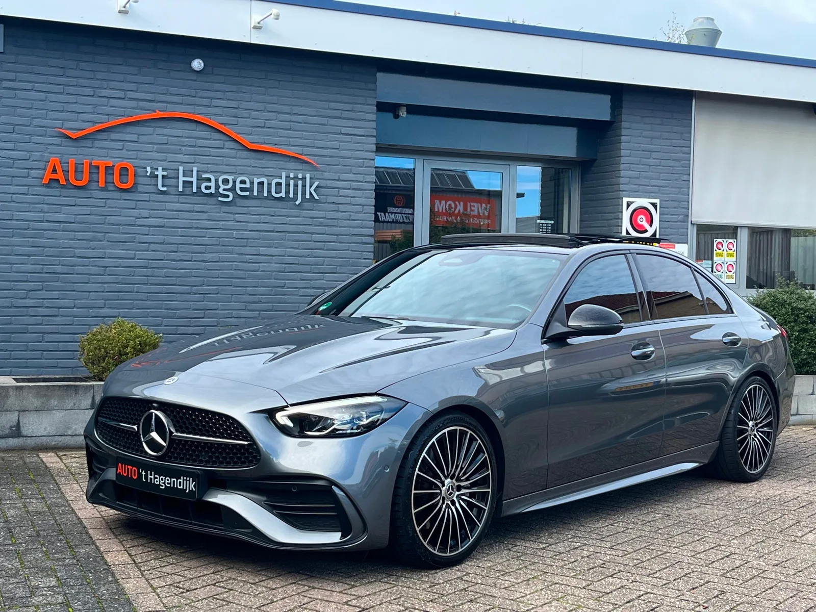 Mercedes-Benz C-Klasse (2023) — foto 1