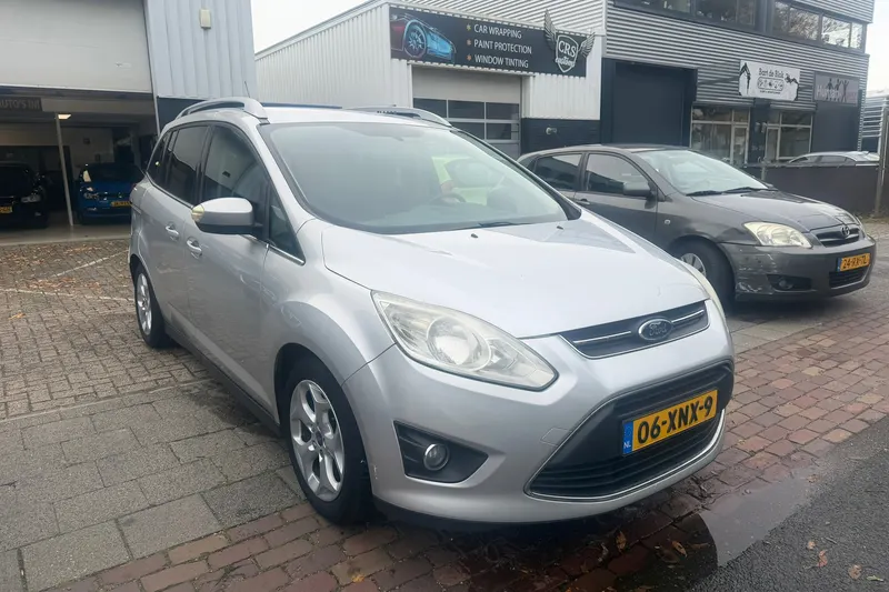 Ford Grand C-Max (2012)