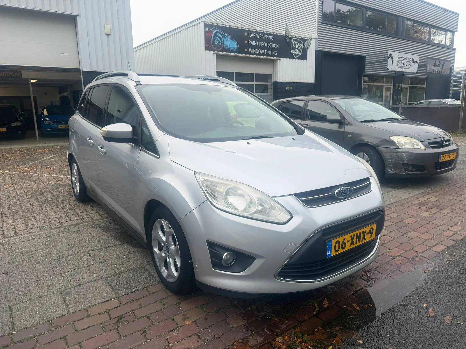 Ford Grand C-Max (2012) — foto 1
