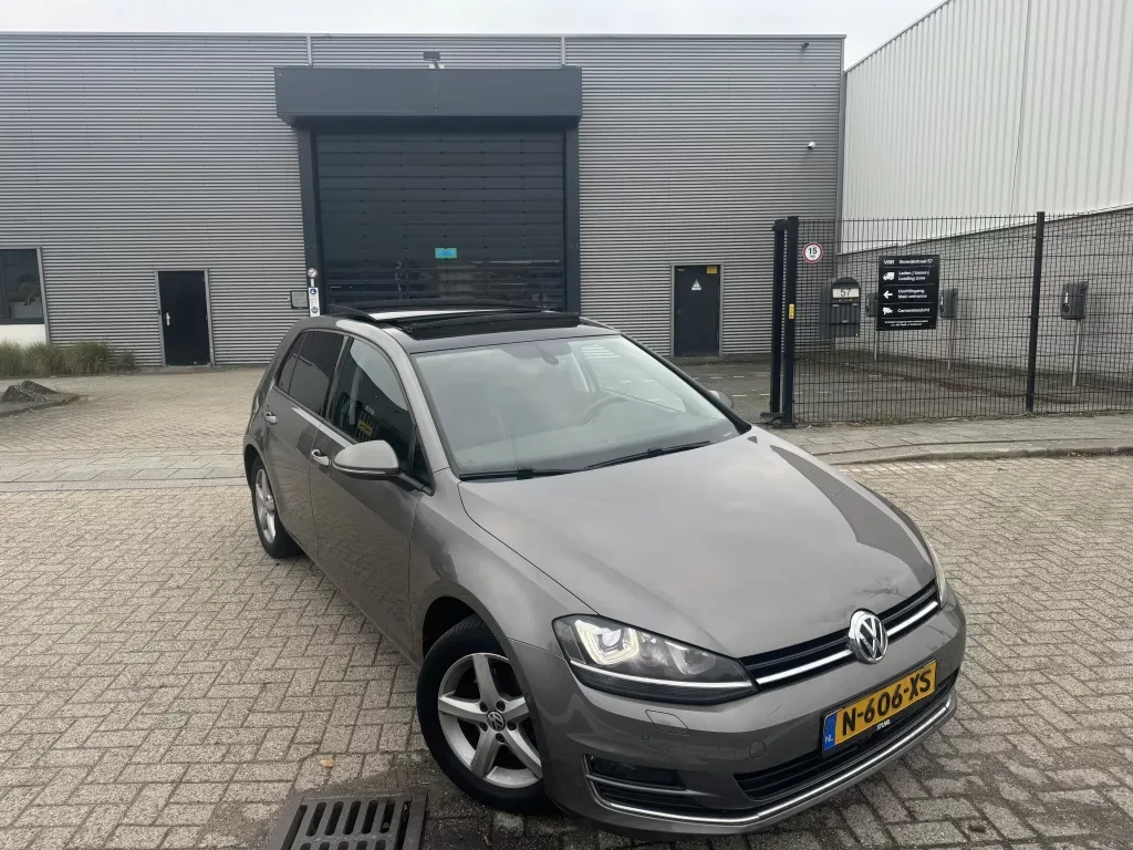 Volkswagen Golf (2013) — foto 1