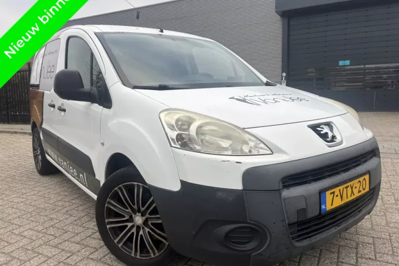 Peugeot Partner (2012)