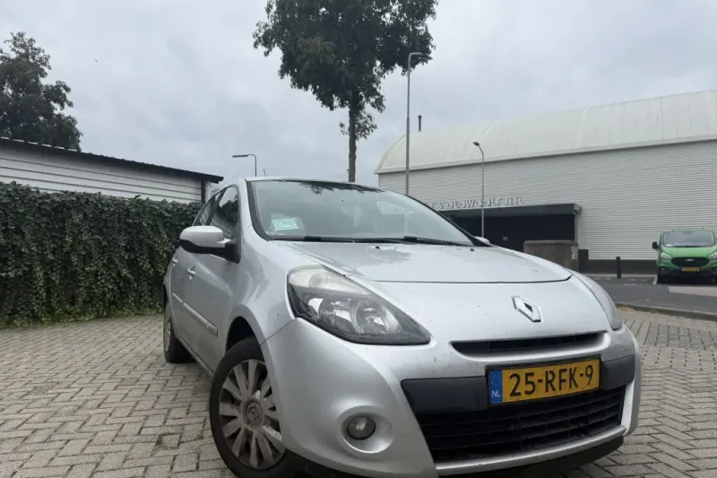 Renault Clio (2011)