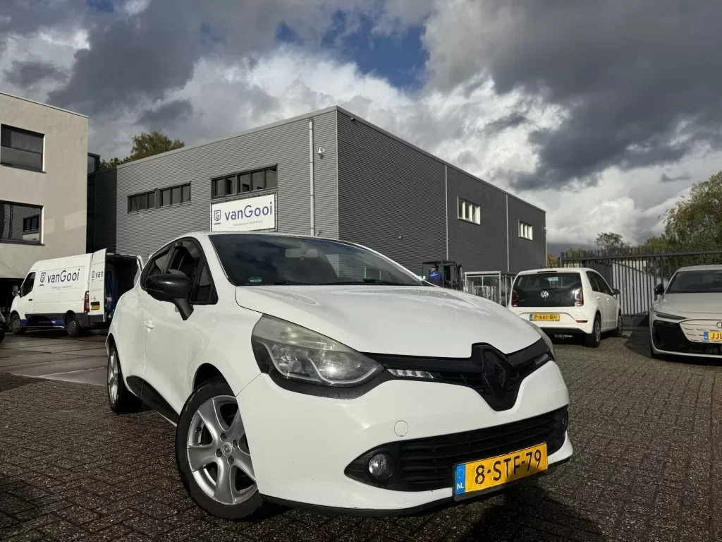 Renault Clio (2013) — foto 1