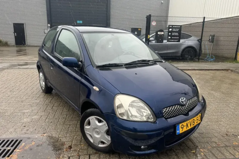 Toyota Yaris (2003)