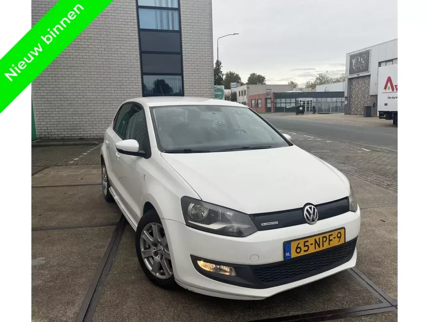 Volkswagen Polo (2010) — foto 1