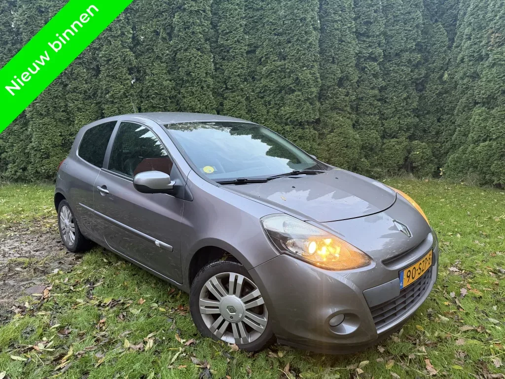 Renault Clio (2012) — foto 1