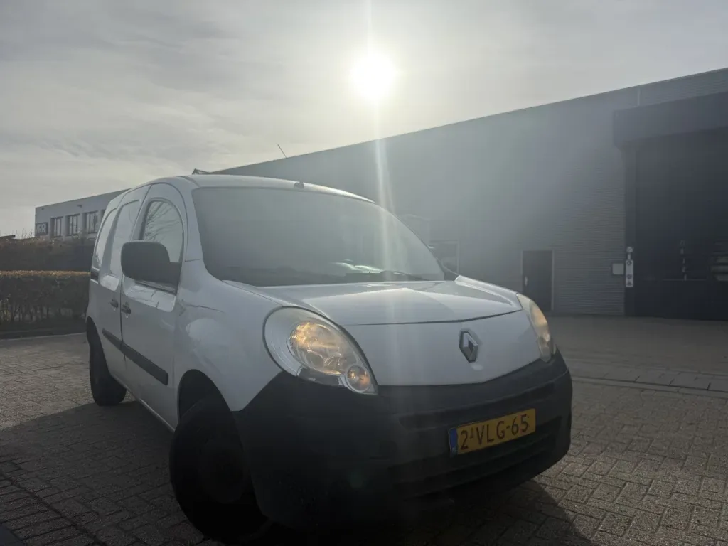 Renault Kangoo Express (2011) — foto 1