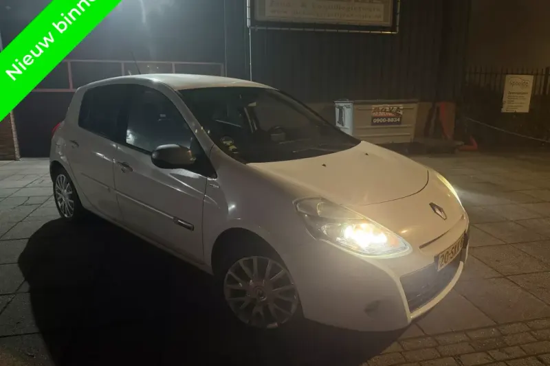 Renault Clio (2011)