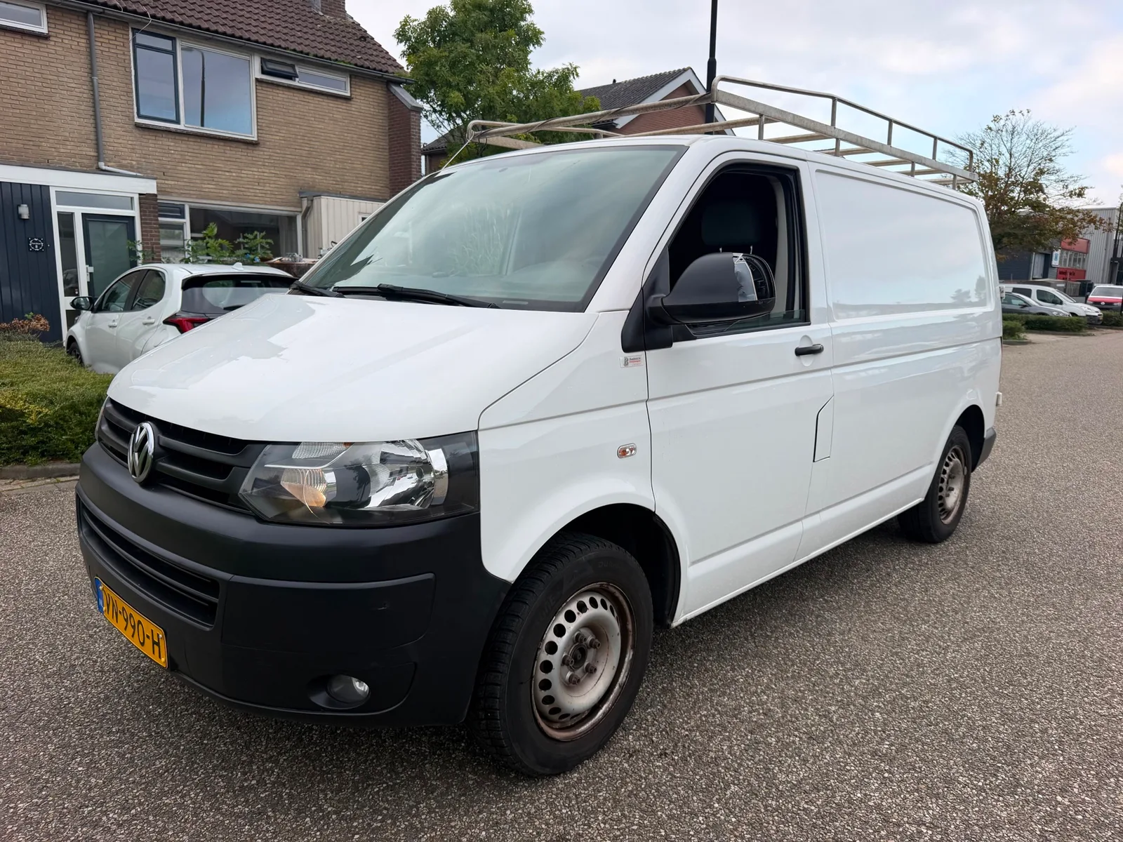 Volkswagen Transporter (2015) — foto 1