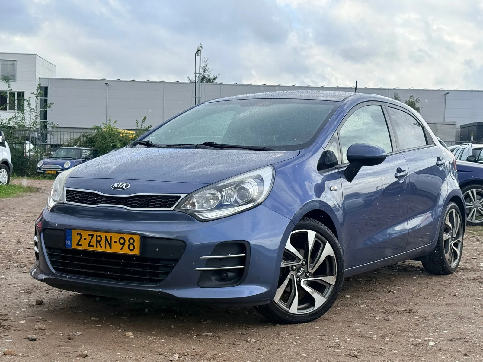 Kia Rio (2015) — foto 1