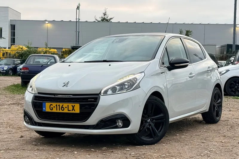 Peugeot 208 (2016)