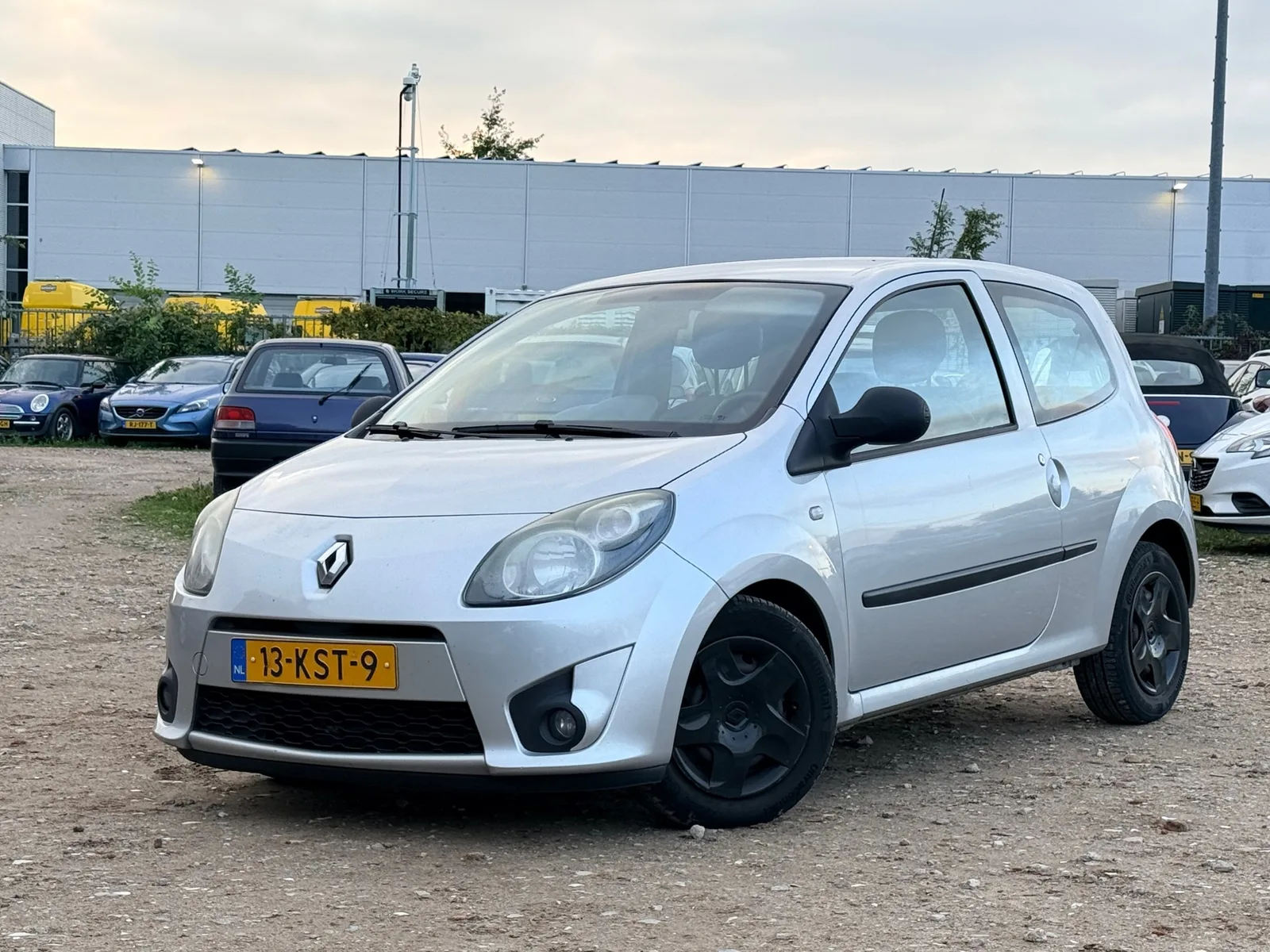 Renault Twingo (2010) — foto 1