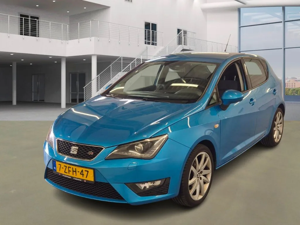 SEAT Ibiza (2015) — foto 1