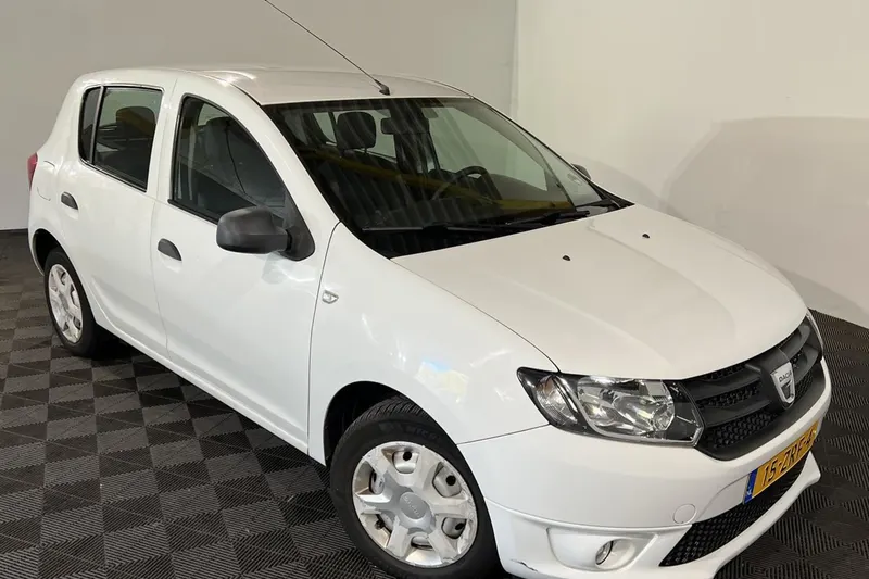 Dacia Sandero (2013)