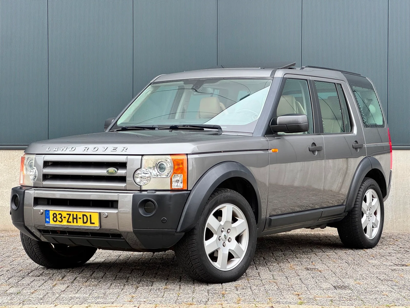 Land Rover Discovery (2008) — foto 1