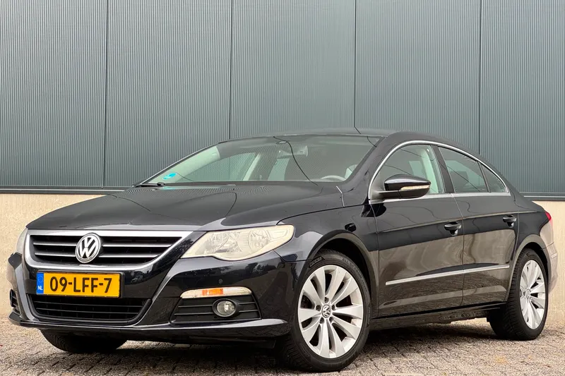 Volkswagen Passat (2010)