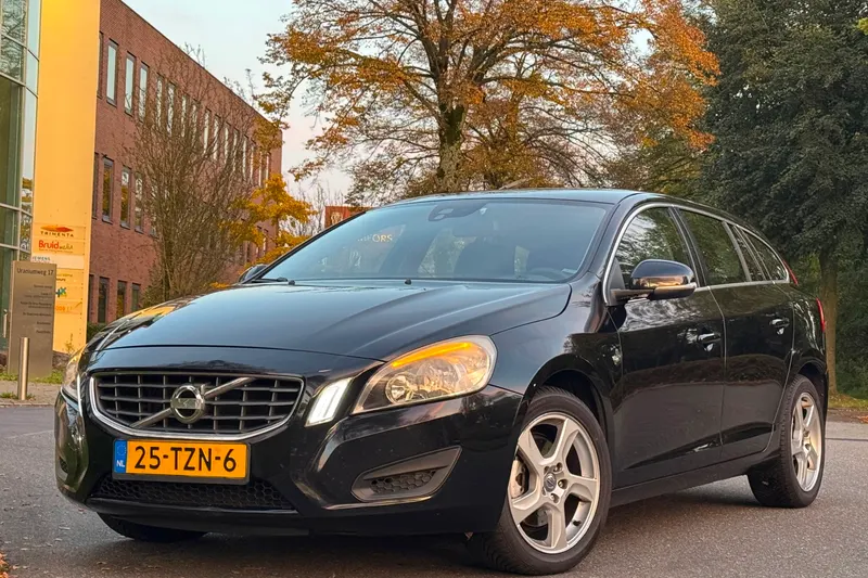 Volvo V60 (2012)