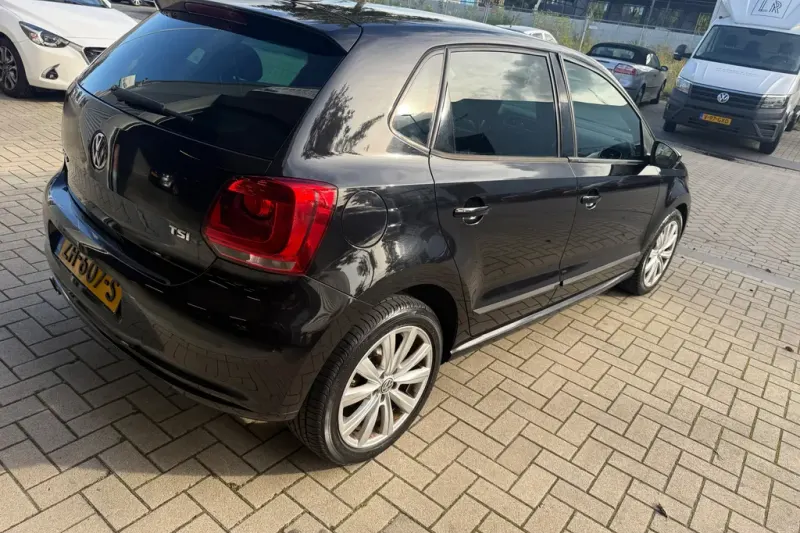 Volkswagen Polo (2011)