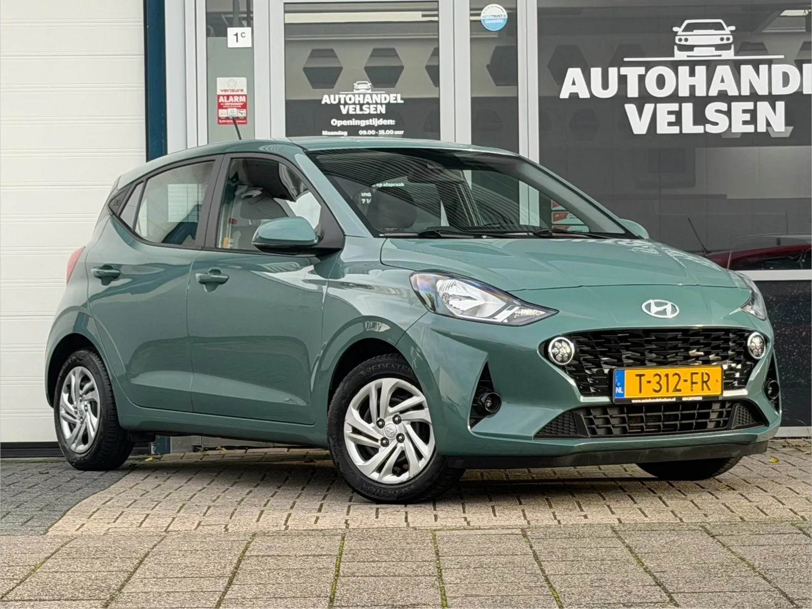 Hyundai i10 (2023) — foto 1