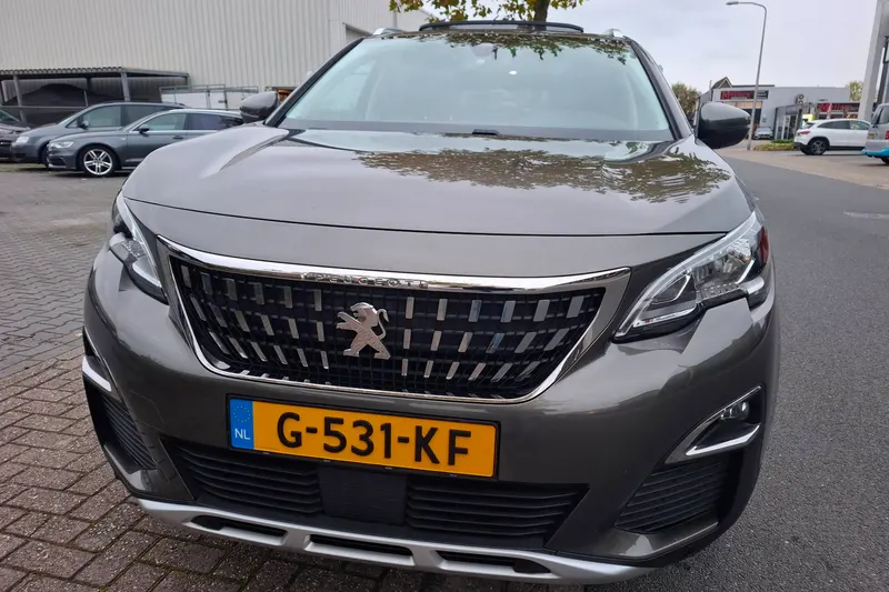 Peugeot 3008 (2017)