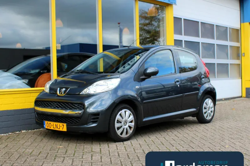 Peugeot 107 (2010)
