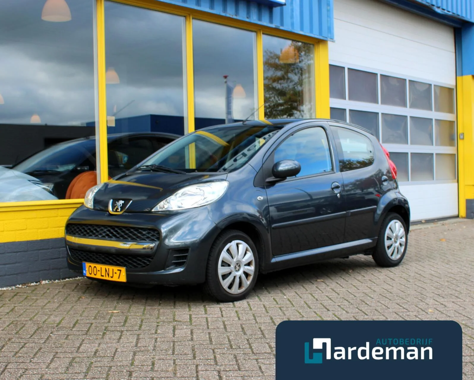 Peugeot 107 (2010) — foto 1