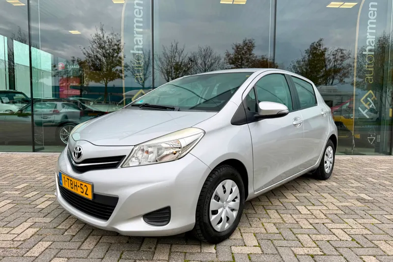 Toyota Yaris (2014)