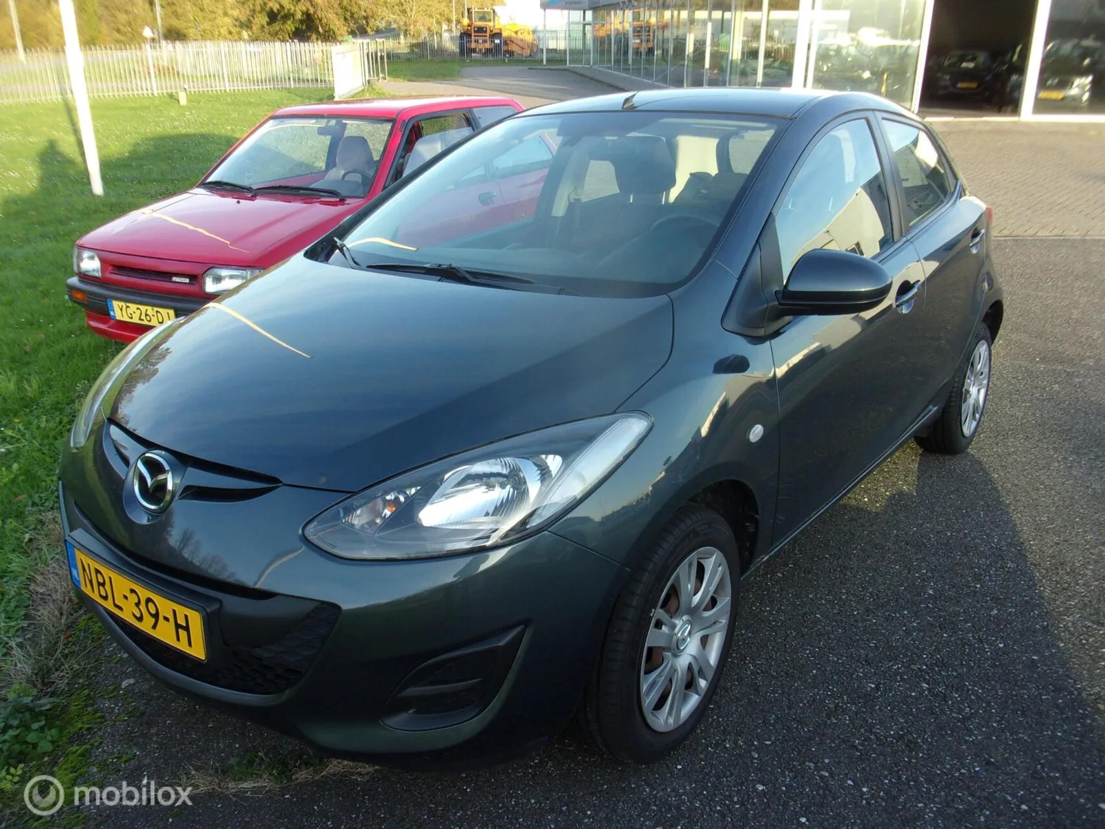 Mazda 2 (2012) — foto 1