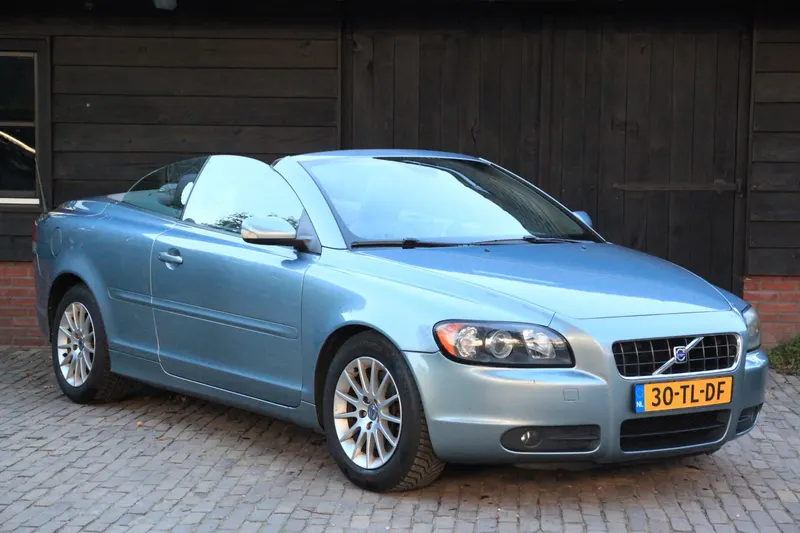 Volvo C70 (2006)