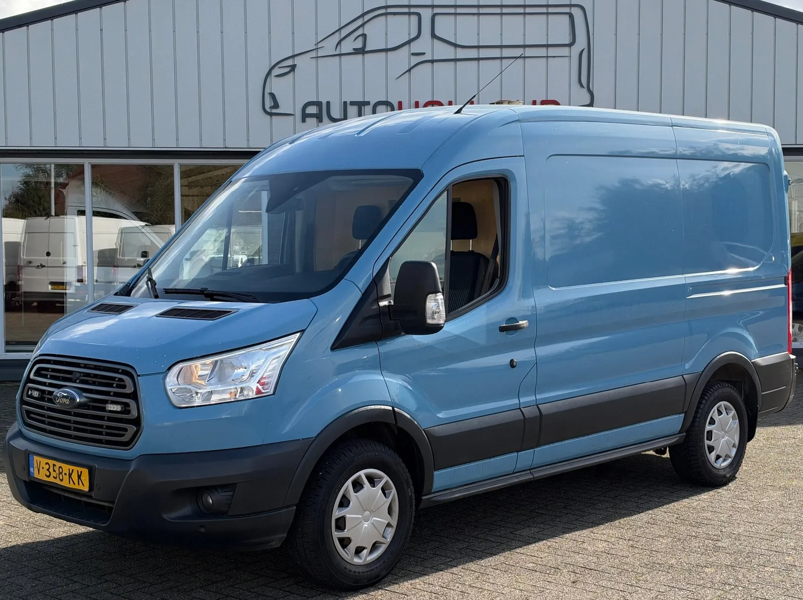 Ford Transit (2017) — foto 1