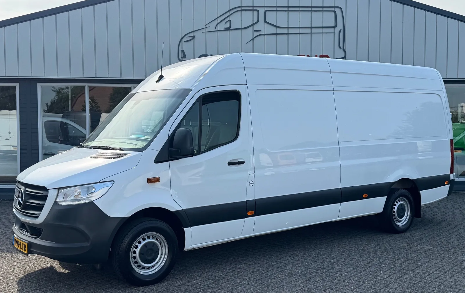 Mercedes-Benz Sprinter (2021) — foto 1