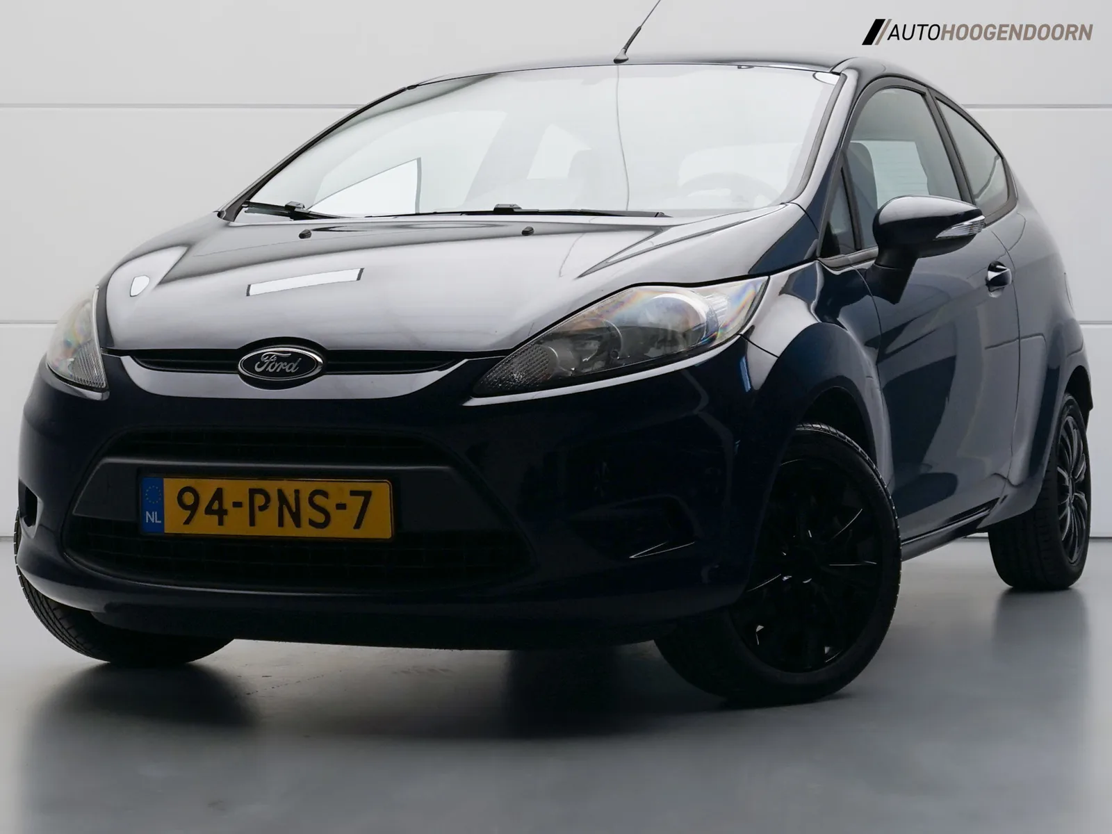 Ford Fiesta (2011) — foto 1